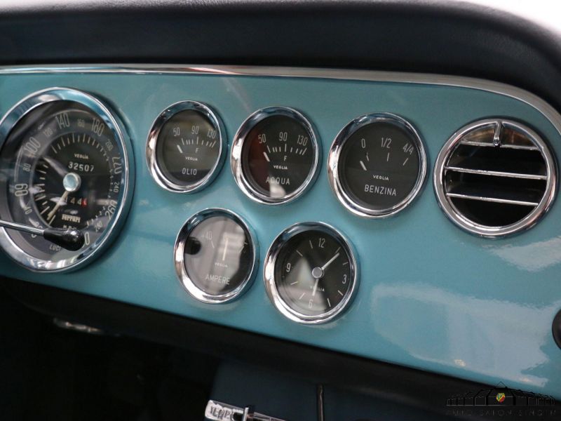 Ferrari 250 GT/E 2+2