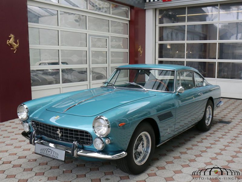 Ferrari 250 GT/E 2+2
