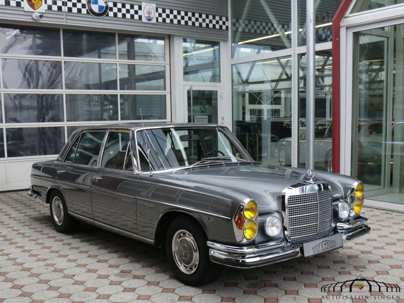 Mercedes-Benz 300 SEL 6.3
