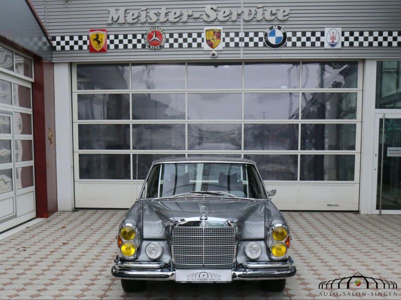Mercedes-Benz 300 SEL 6.3