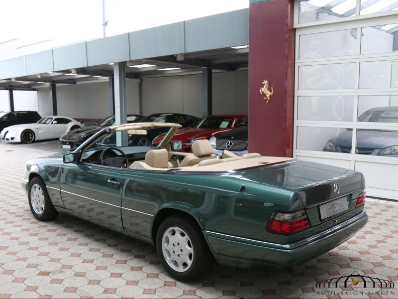 Mercedes-Benz E 320 Cabrio
