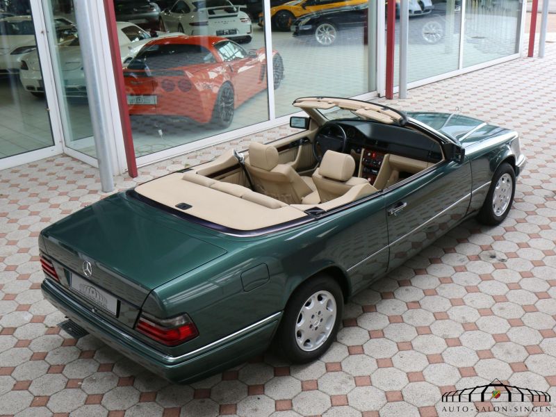 Mercedes-Benz E 320 Cabrio