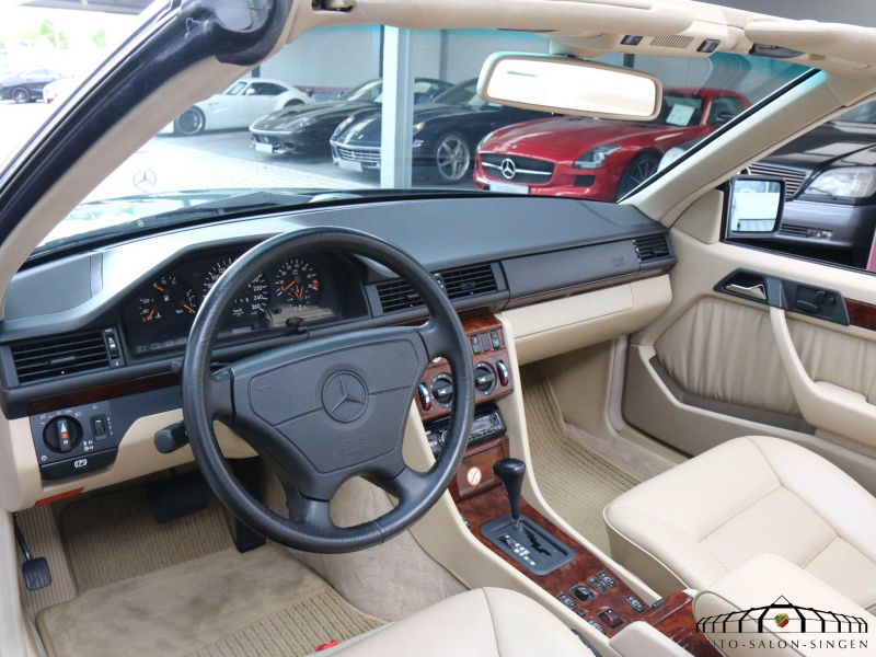 Mercedes-Benz E 320 Cabrio