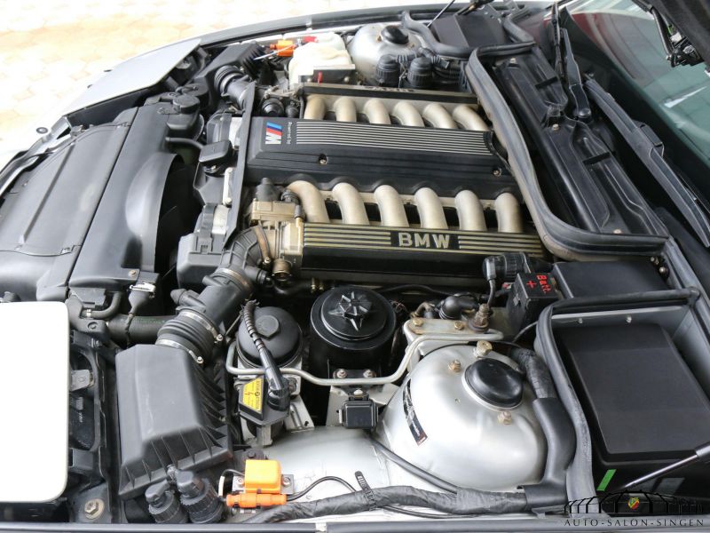 BMW 850 CSI