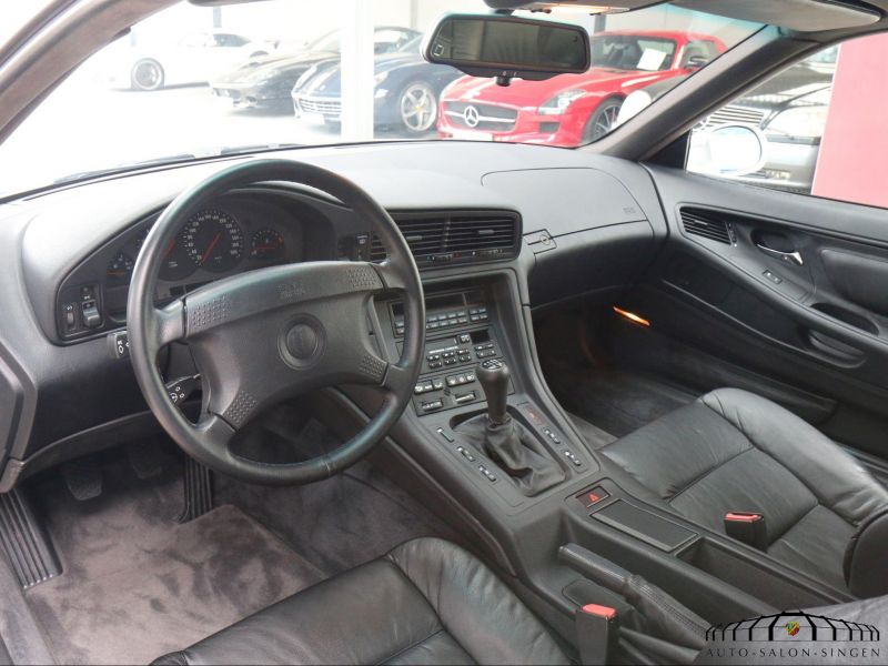 BMW 850 CSI