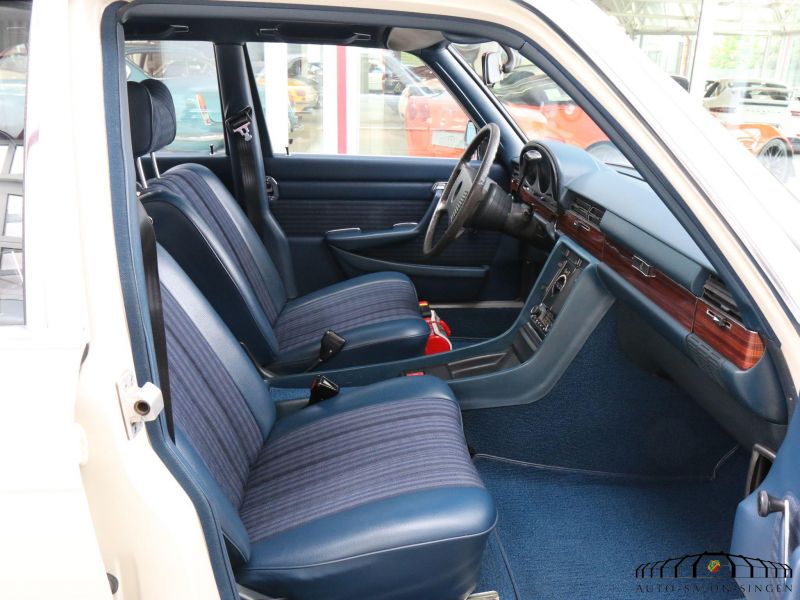 Mercedes-Benz 280 S Limousine