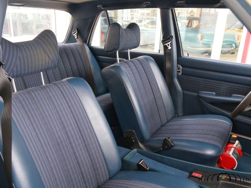 Mercedes-Benz 280 S Limousine