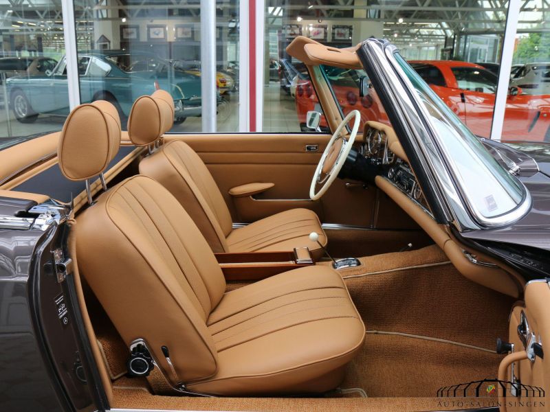 Mercedes-Benz 280 SL Pagode 