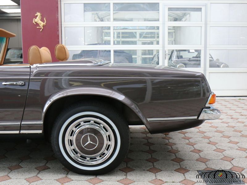 Mercedes-Benz 280 SL Pagode 