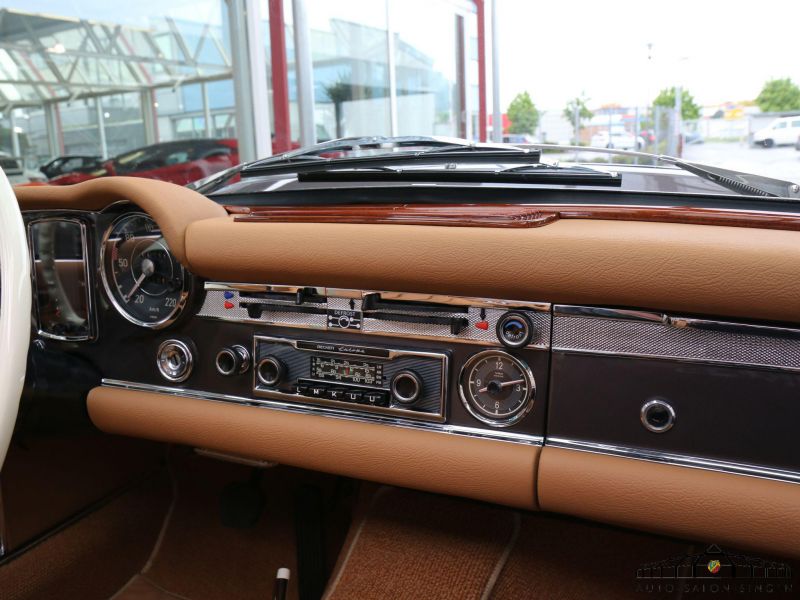 Mercedes-Benz 280 SL Pagode 