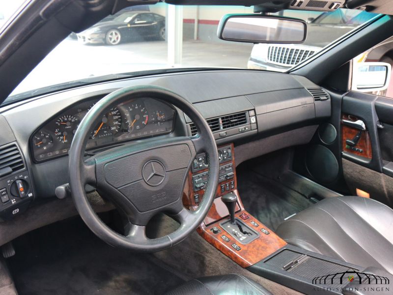 Mercedes-Benz 500 SL