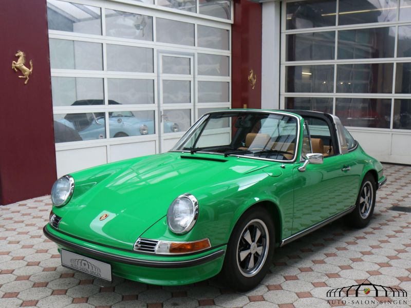 Porsche 911 E Targa 2.4
