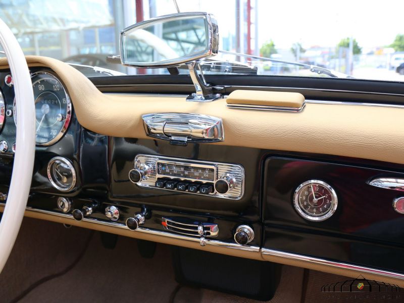Mercedes-Benz 190 SL