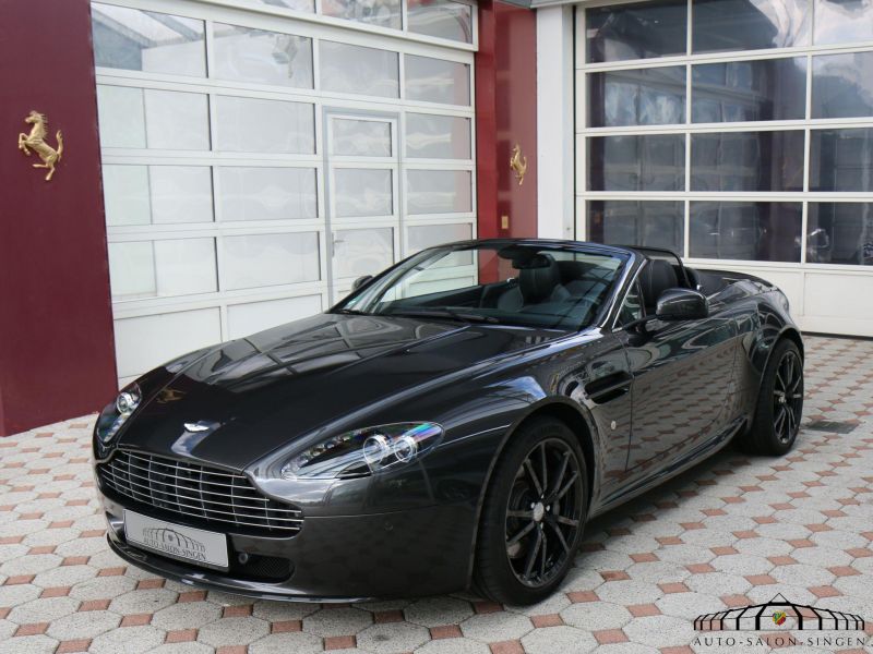 Aston Martin V8 Vantage Roadster 