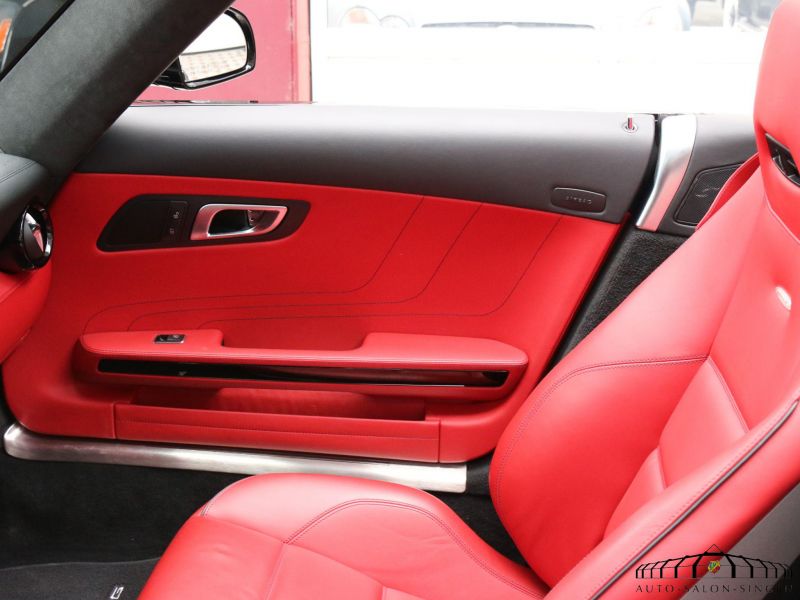 Mercedes-Benz SLS AMG GT Roadster