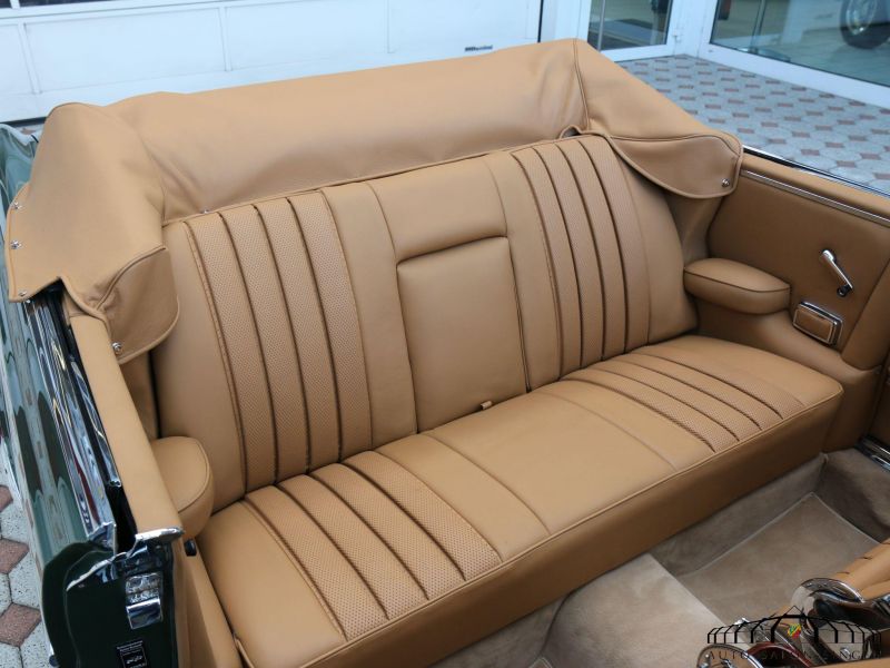 Mercedes-Benz 220 SE b Cabrio