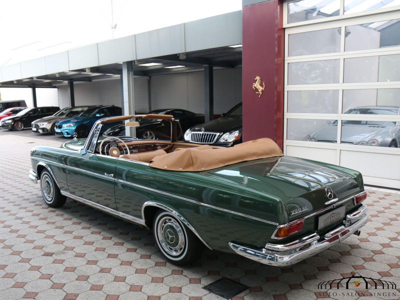 Mercedes-Benz 220 SE b Cabrio