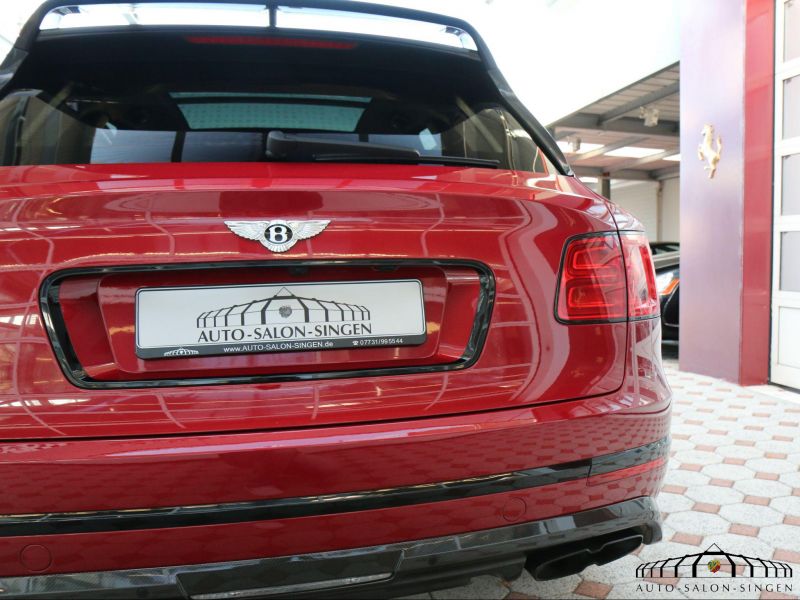 Bentley Bentayga V8