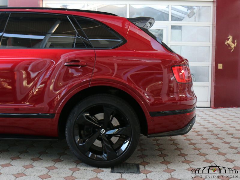 Bentley Bentayga V8