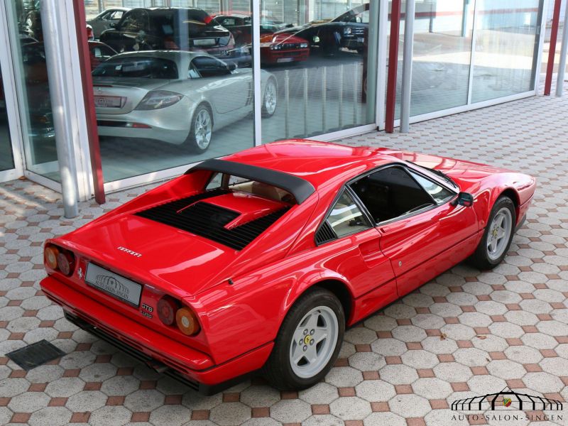 Ferrari 208 GTB Turbo