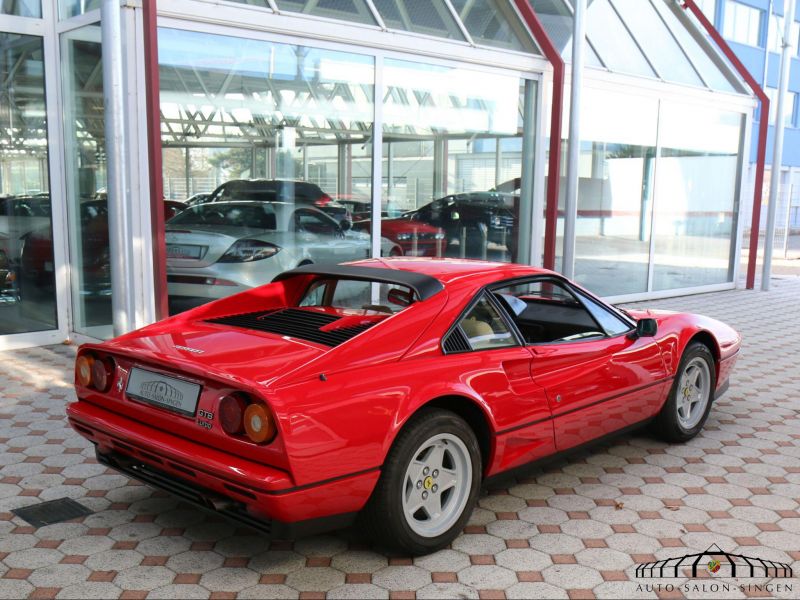 Ferrari 208 GTB Turbo
