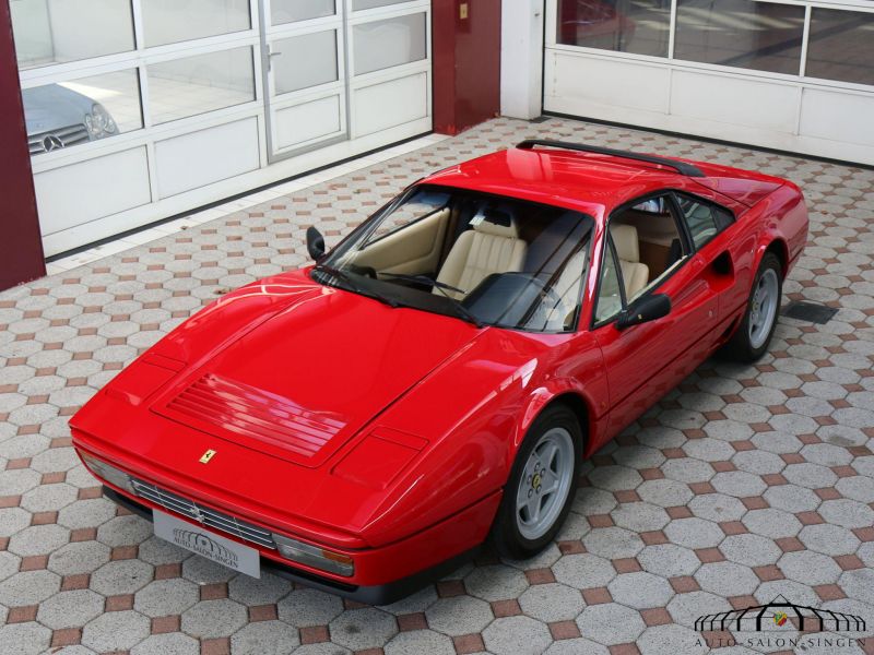 Ferrari 208 GTB Turbo