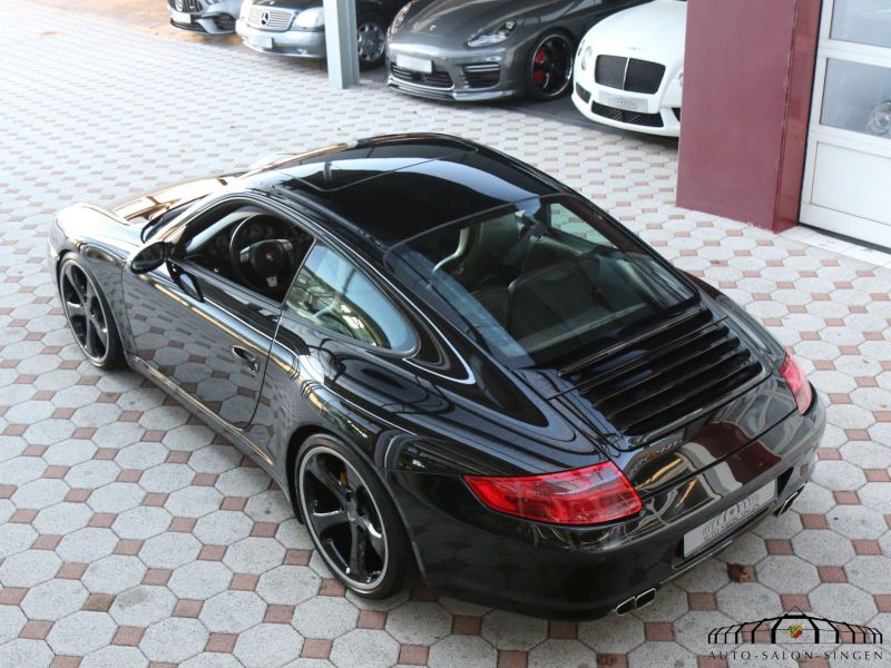 Porsche 997 Carrera 4S 