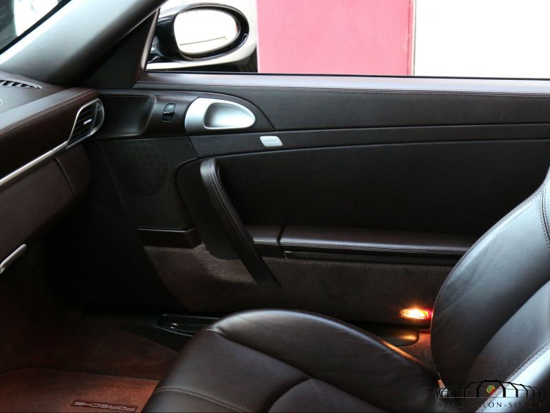 Porsche 997 Carrera 4S 