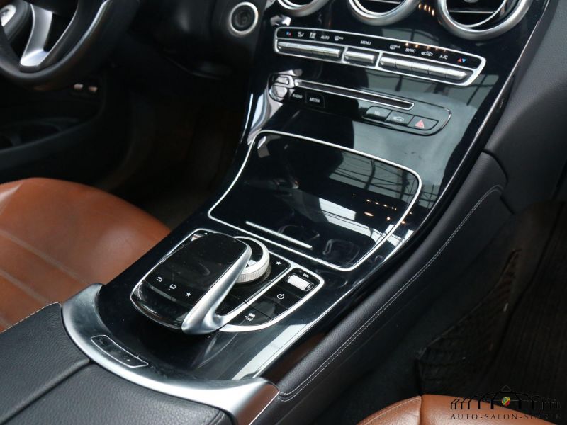 Mercedes-Benz GLC 220 d 4Matic