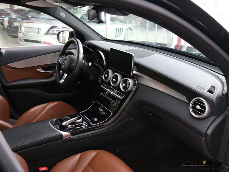 Mercedes-Benz GLC 220 d 4Matic