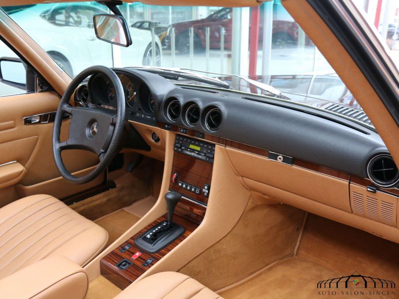 Mercedes-Benz 380 SL