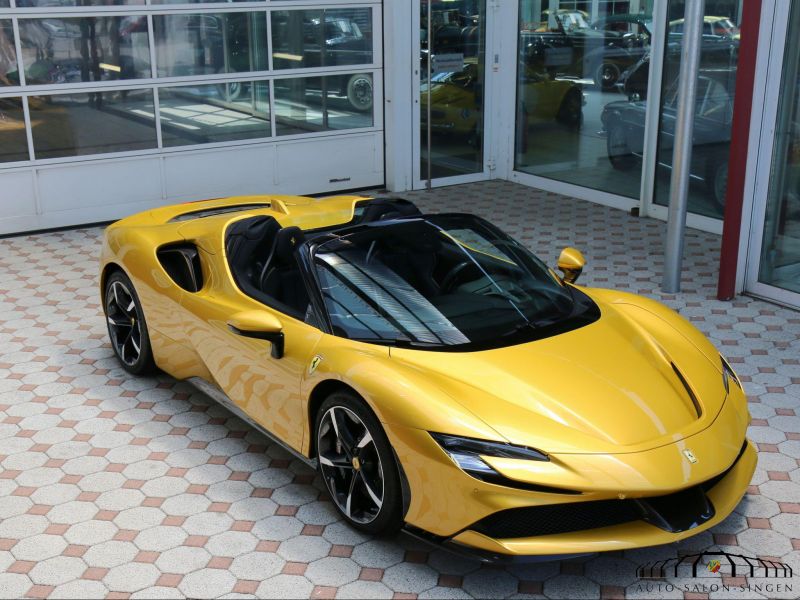 Ferrari SF90 Spider