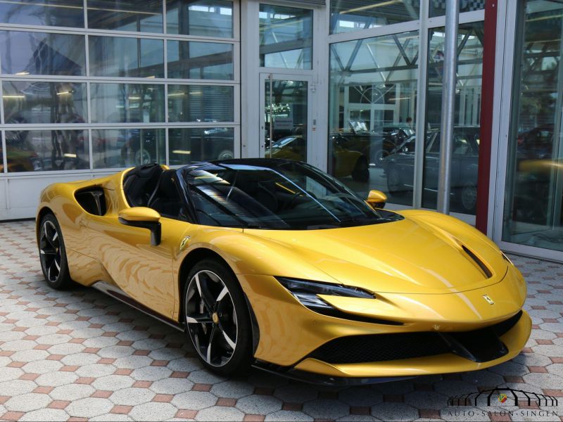 Ferrari SF90 Spider