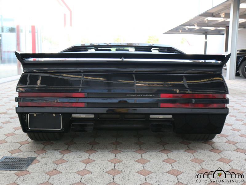 Vector W8 Twin Turbo Coupe