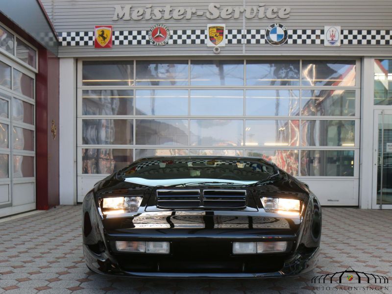 Vector W8 Twin Turbo Coupe