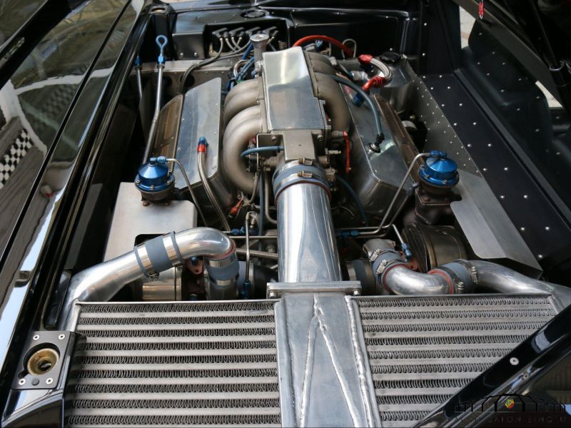 Vector W8 Twin Turbo Coupe