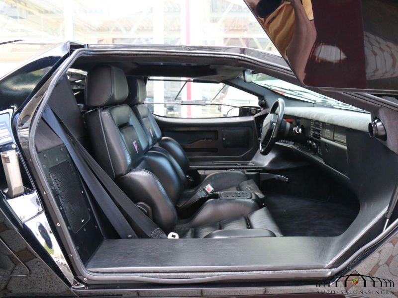 Vector W8 Twin Turbo Coupe