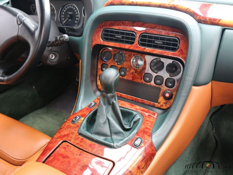 Aston Martin DB7 Vantage