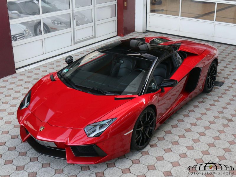 Lamborghini Aventador Roadster LP700-4