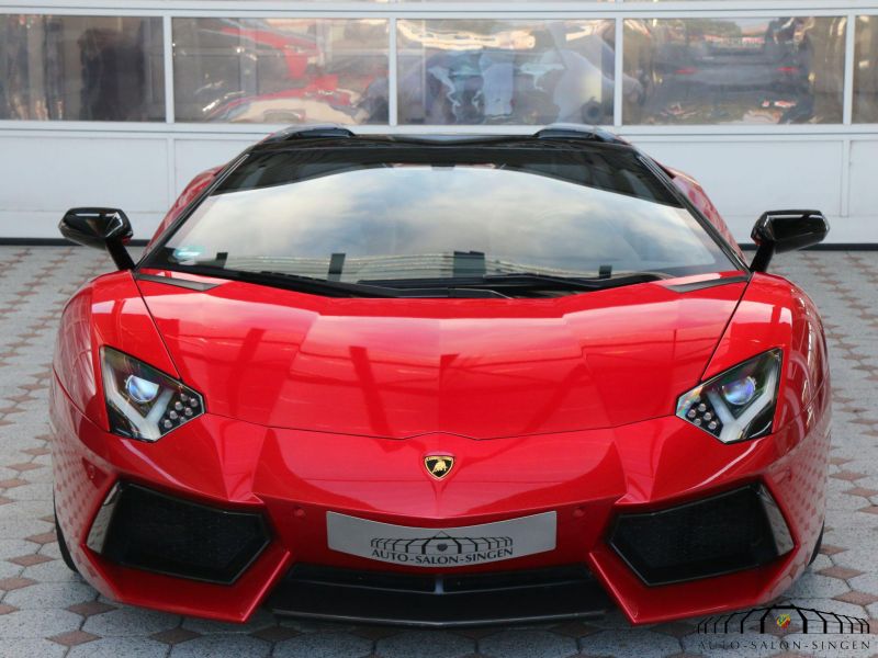 Lamborghini Aventador Roadster LP700-4