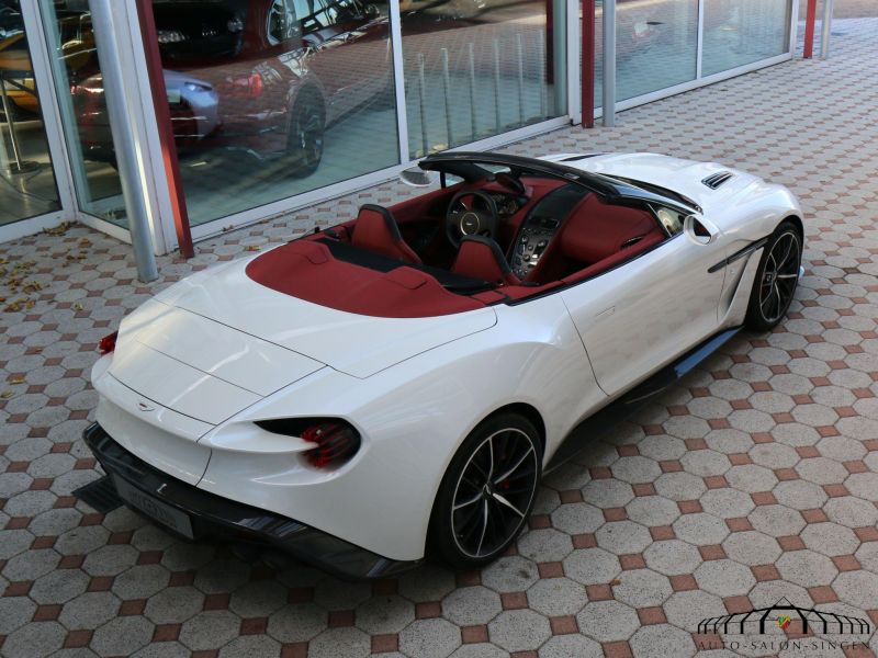 Aston Martin Vanquish Zagato Volante