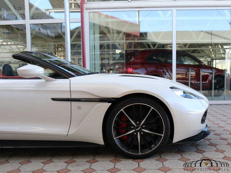 Aston Martin Vanquish Zagato Volante