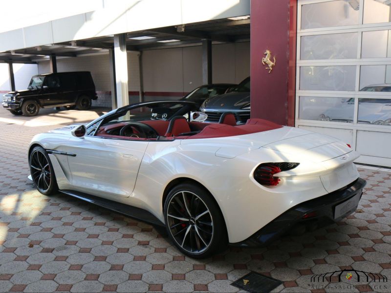 Aston Martin Vanquish Zagato Volante