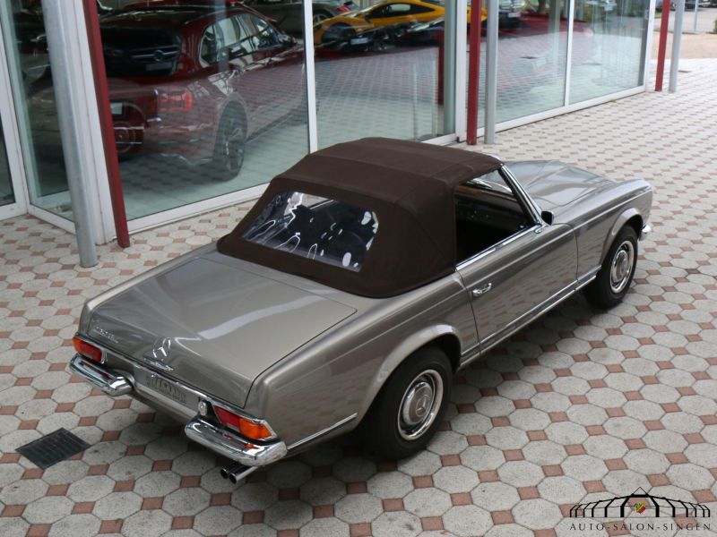 Mercedes-Benz 230 SL Pagode  
