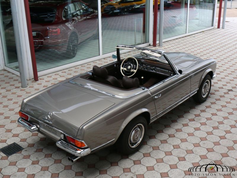 Mercedes-Benz 230 SL Pagode  