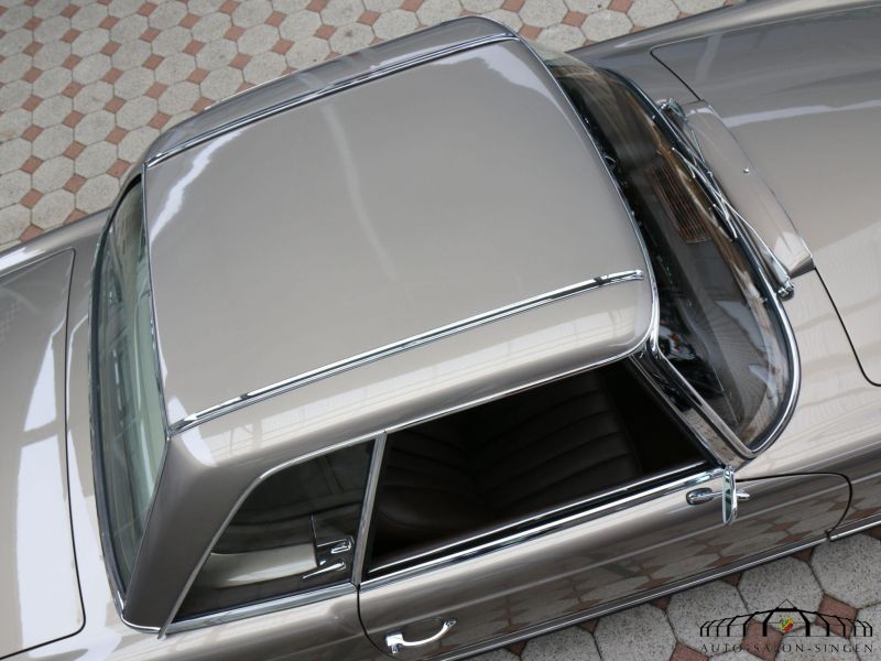 Mercedes-Benz 230 SL Pagode  