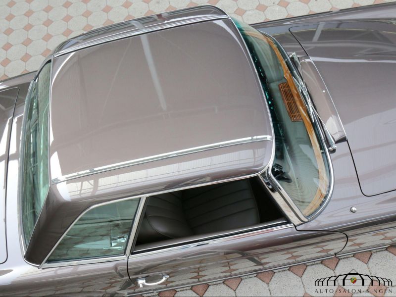 Mercedes-Benz 280 SL Pagode 