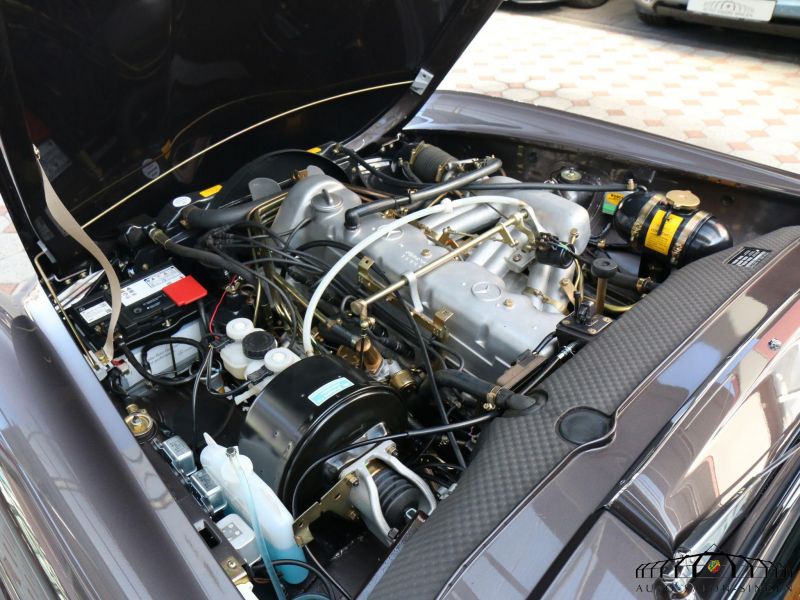 Mercedes-Benz 280 SL Pagode 