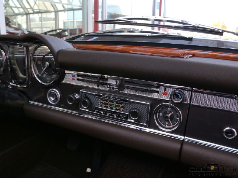 Mercedes-Benz 280 SL Pagode 