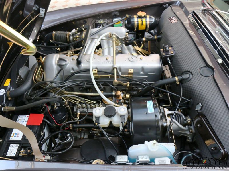 Mercedes-Benz 280 SL Pagode 